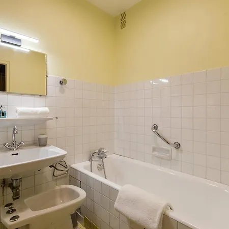 Apartment Au Soleil De 750m From - Happy