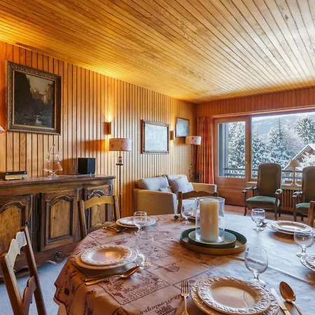 Au Soleil De 750m From - Happy